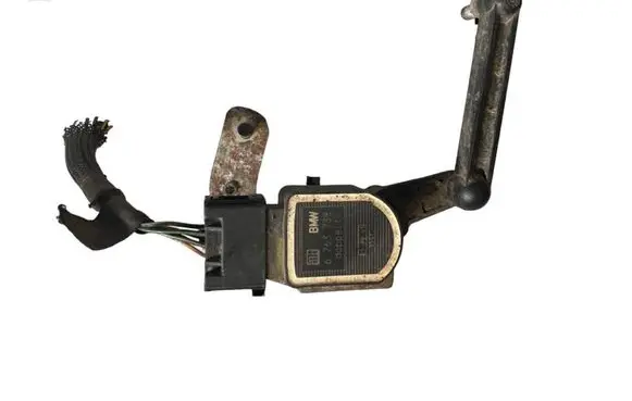 BMW 7 E65 E66 Headlight/headlamp level sensor 6763738