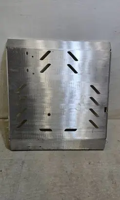 Volkswagen Crafter Engine splash shield/under tray