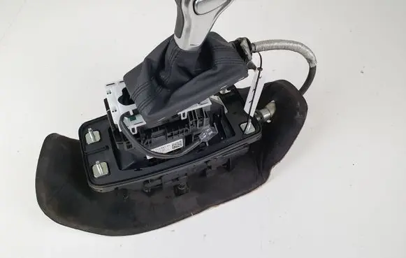 Audi A5 8T 8F Gear shifter/selector 8K2713041AL