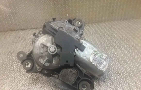 Mini One - Cooper Clubman R55 Rear window wiper motor 7168154