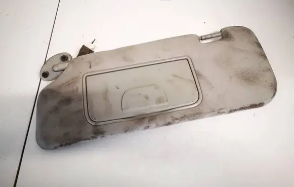 Chevrolet Captiva Sun visor