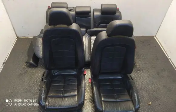 Seat Exeo (3R) Seat set 