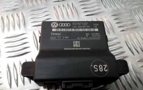Volkswagen Golf V Other control units/modules 1K0907530F