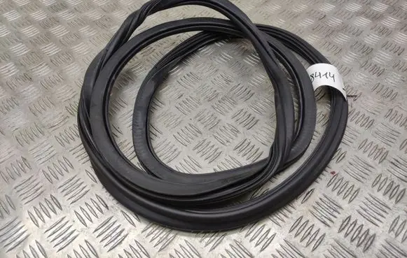 Audi A4 S4 B8 8K Front door rubber seal