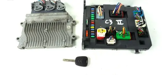 Citroen C3 Engine control unit/module ECU 9676782980 CMDE