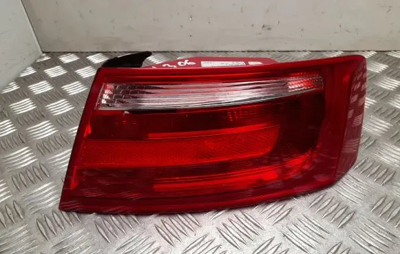 Audi A5 8T 8F Rear/tail lights 8T0945096F