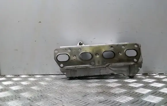 Peugeot 308 Heat shield in engine bay 9678188280