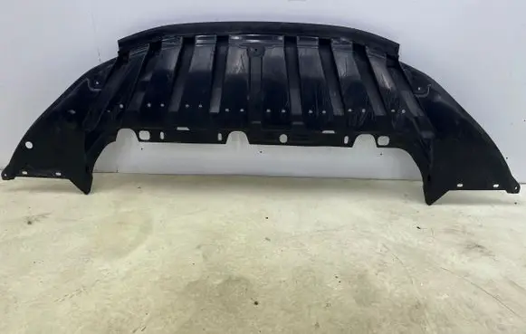 Ford C-MAX II Engine splash shield/under tray AM51A8B384A