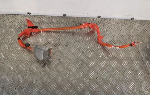 Toyota C-HR I Ignition plug leads 101116 15668