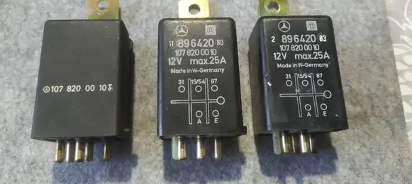 Mercedes-Benz E W124 Other relay 1078200010 89642083