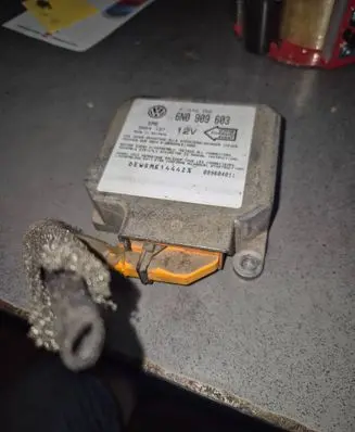 Airbag control unit/module