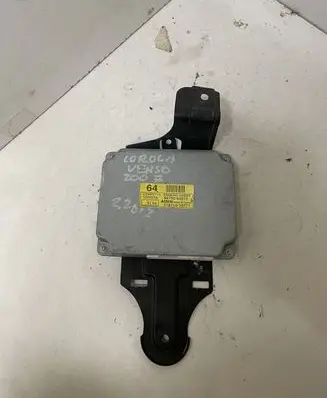 Toyota Corolla Verso E121 Parking PDC control unit/module 8679264011