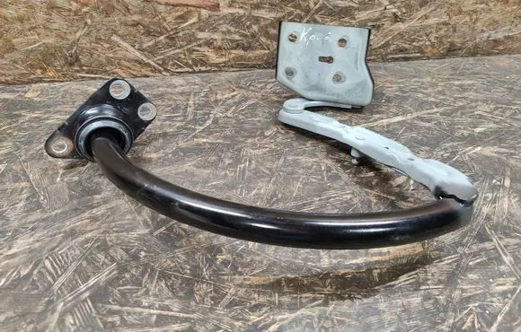 Jaguar XJ X351 Tailgate/trunk/boot hinge AW9342715AD