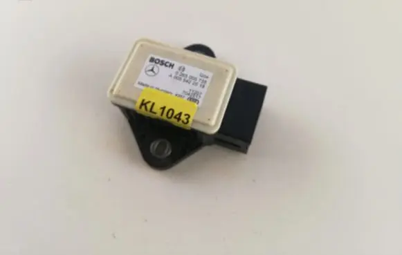 Mercedes-Benz E W212 ESP acceleration yaw rate sensor A0055422618 0265005735