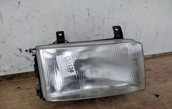 Volkswagen PASSAT B4 Headlight/headlamp