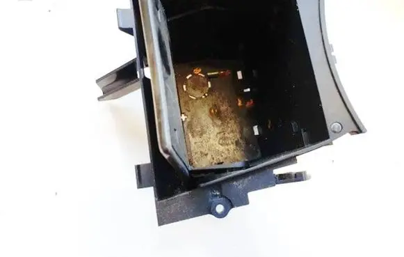 Mercedes-Benz E W211 Car ashtray A2116800350