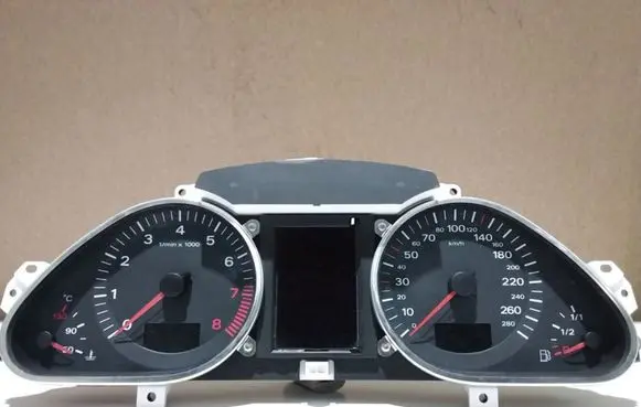 Audi A6 S6 C6 4F Speedometer (instrument cluster) 4F0920901B