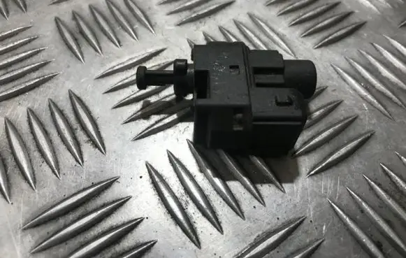 Ford Mondeo MK I Brake pedal sensor switch 93bb13490bb 93bb-13490-bb