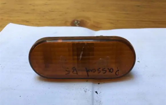 Volkswagen PASSAT B4 Front fender indicator light 3A0949117A
