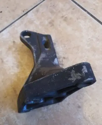 Seat Cordoba (6K) Gearbox mounting bracket 357199353a