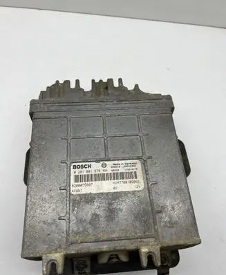 Renault Kangoo I Engine control unit/module 7700109062 28SA4366 8200059887