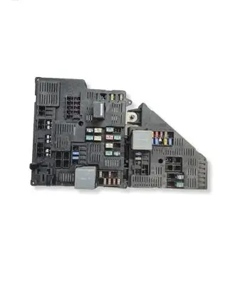 Volvo XC90 Fuse module 31473570