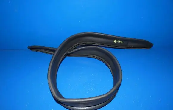 Mercedes-Benz A W176 Engine compartment rubber 