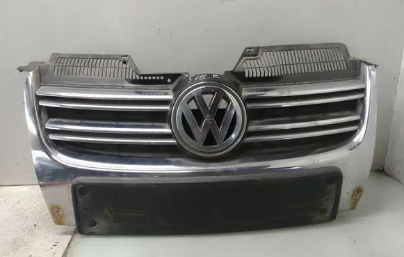Volkswagen PASSAT B6 Front grill 