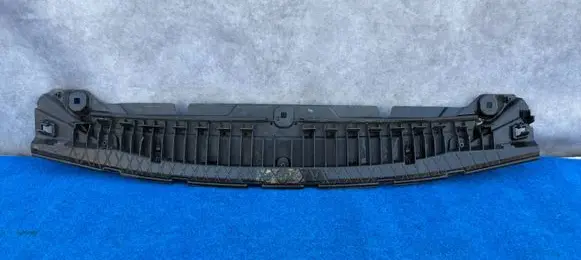 Audi TT TTS RS Mk3 8S Engine splash shield/under tray 8S0807233D