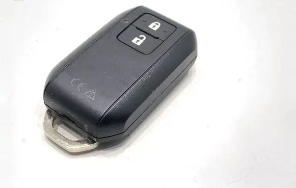 Suzuki Swift IV Ignition key/card 