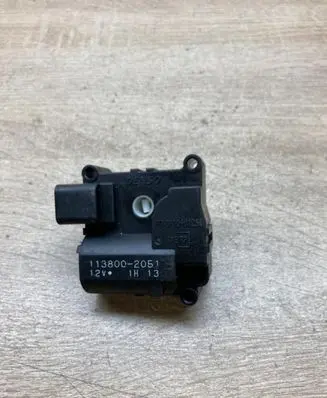 Toyota Corolla E120 E130 Air flap motor/actuator 1138002051