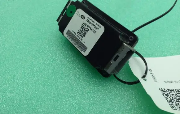 Jaguar F-Pace USB control unit FW9319010AB