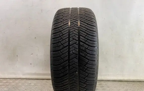 Volkswagen Tiguan R19 winter tire PILOTALPINPA4 25545R19