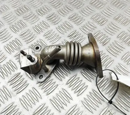 Mazda CX-5 EGR valve line/pipe/hose SH0220310A