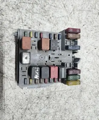 Fiat Stilo Fuse module 46796538