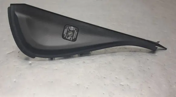Toyota Prius+ (ZVW40) Dashboard side end trim 5543547040