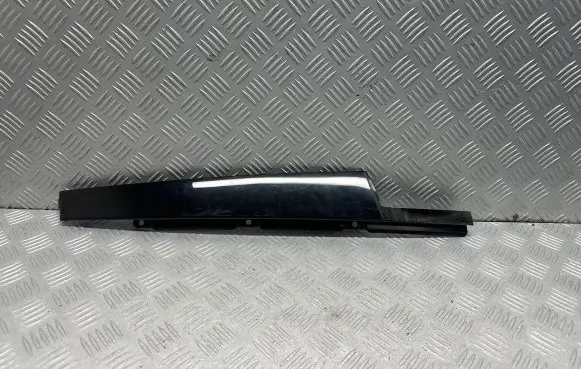 Audi Q7 4M Other front door trim element 4M0837901