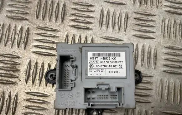 Volvo S80 Door control unit/module 6G9T14B533KK 0507874802