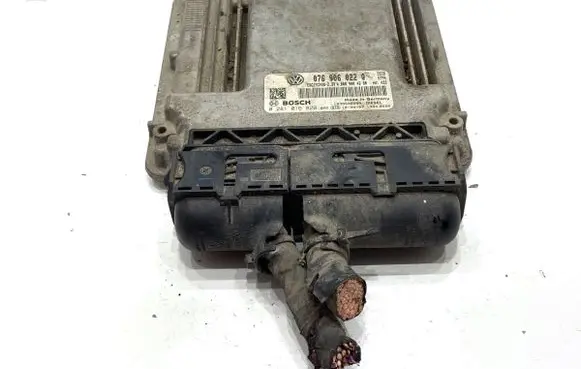 Volkswagen Crafter Engine control unit/module ECU 076906022Q