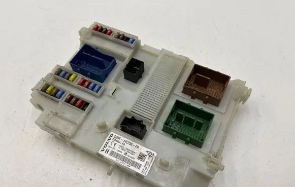 Volvo V70 Comfort/convenience module 31314511AB CG9T14C256FA 3659AF01125TP