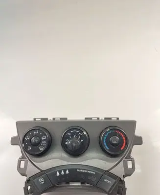 Toyota Verso-S Interior fan control switch 758818