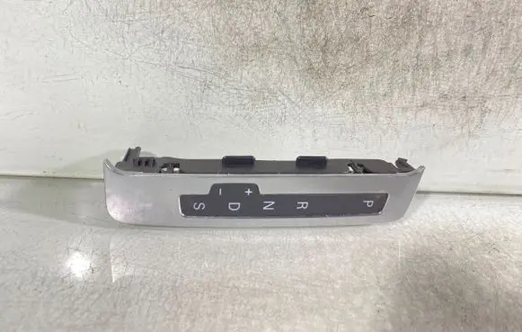 Audi Q7 4L Gear shift selector indicator 4L2713463A