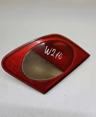 Mercedes-Benz E W210 Tailgate rear/tail lights A2108201064