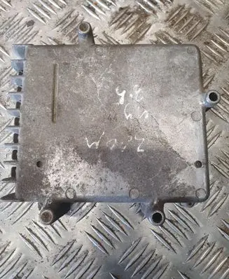 Chrysler 300M Gearbox control unit/module P04606936AD