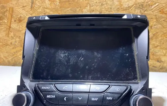 Hyundai i40 Radio/CD/DVD/GPS head unit 965603Z000 B015753 MEZ64071101