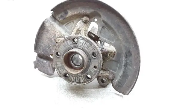 Volvo V70 Front wheel hub spindle knuckle