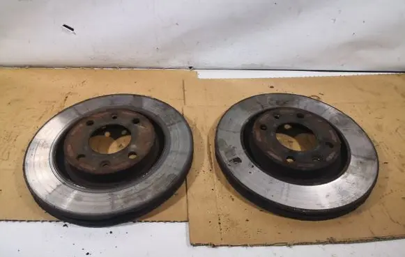 Citroen C4 I Front brake disc