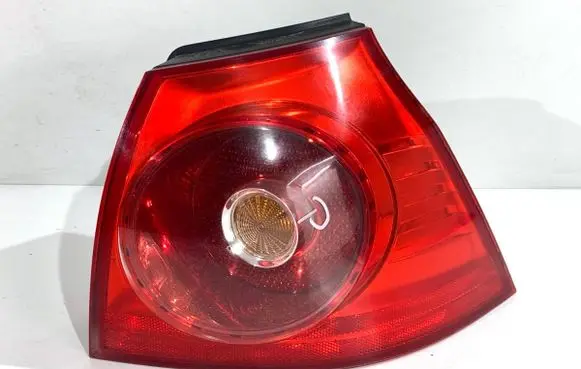 Volkswagen Golf V Rear/tail lights 1K6945096E