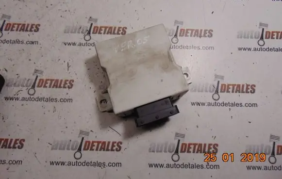 Toyota Avensis T250 Window wiper relay 150696