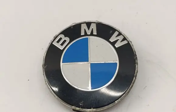 BMW 2 F46 Original wheel cap 6857149